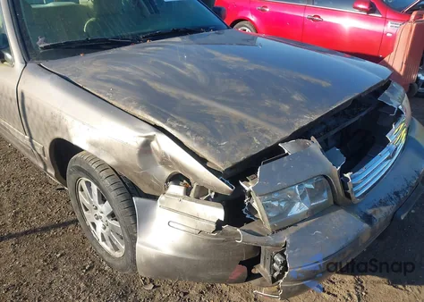 2006 Ford Crown Victoria Lx/Lx Sport from USA, damaged, VIN 2FAFP74W66X123119